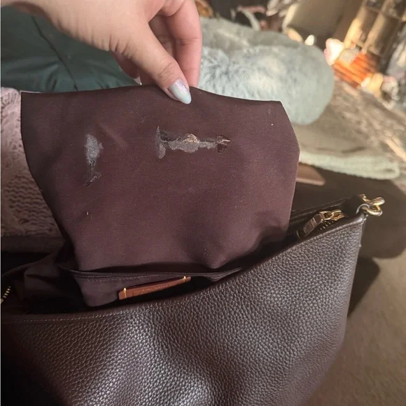 Coach Brown Leather Shoulder Bag with Signature Hardware - Picture 4 of 4